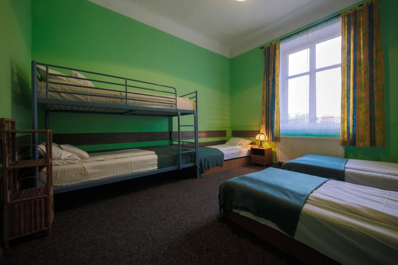 Хостелы Red Carpet Hostel Краков